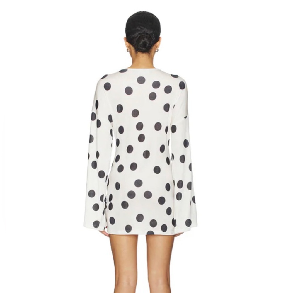 Lioness Cosmic Mini Dress in Moonlight Polka
LIONESS Small Long Sleeve Polka dot - Picture 3 of 10